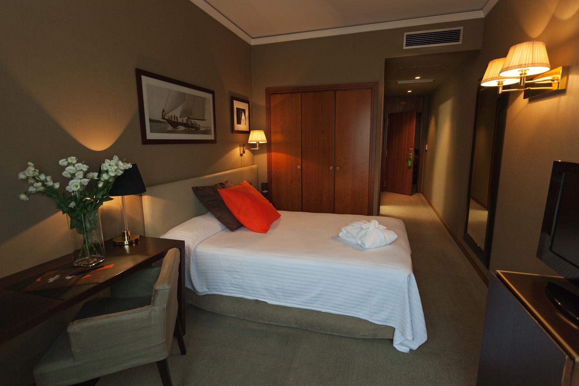 Hotel Conqueridor Valencia Ngoại thất bức ảnh